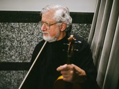 Karel Žužek, dolgoletna prva violina: Med umetnostjo in rokodelstvom