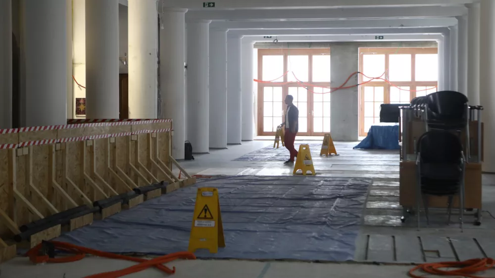 23.9.2025 NUK Čitalnica v NUK novinarska konferenca o prenovi čitalni&scaron;kega prostora Foto luka cjuha