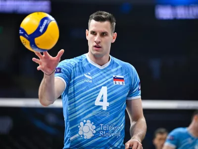 Janb Kozamernik, Slovenija