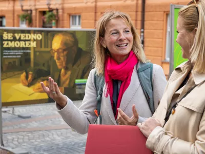 Prof. dr. Anamarija Kejžar, razstava Obrazi starosti / Foto: Bor Slana/sta