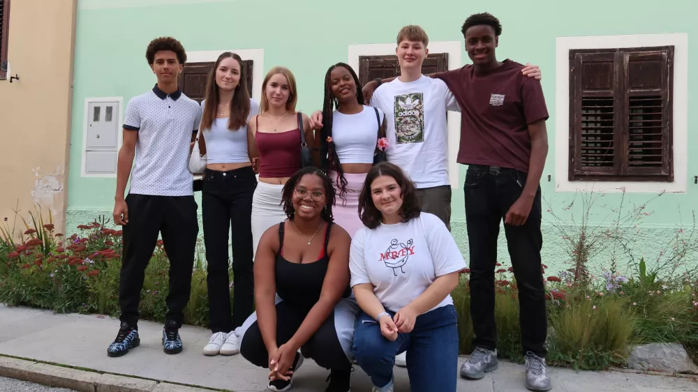 projekt Erasmus+, izmenjava dijakov, &scaron;tudentov, učencev, Gimnazija Tolmin, Dora Lipu&scaron;ček, Jana Kragelj, Lara Bucik, Brin Krivec, Aleksander, Andrea, Rodrigue, Malaika Kloh / Foto: Nata&scaron;a Bucik Ozebek