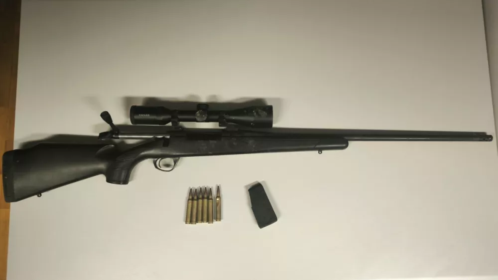 Lovska pu&scaron;ka, orožje, pu&scaron;ka, metki, naboji