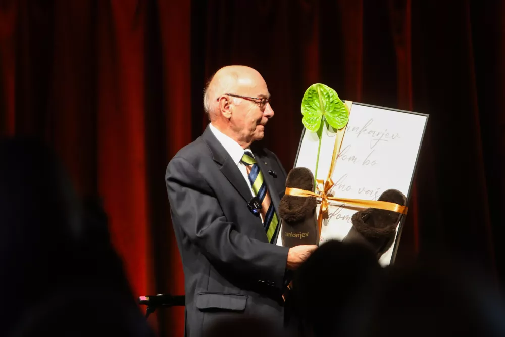 Iz ustanove naredil svetovno kulturno sredi&scaron;če