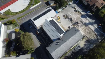 Zaradi statičnih tveganj morali poru&scaron;iti del knjižnice