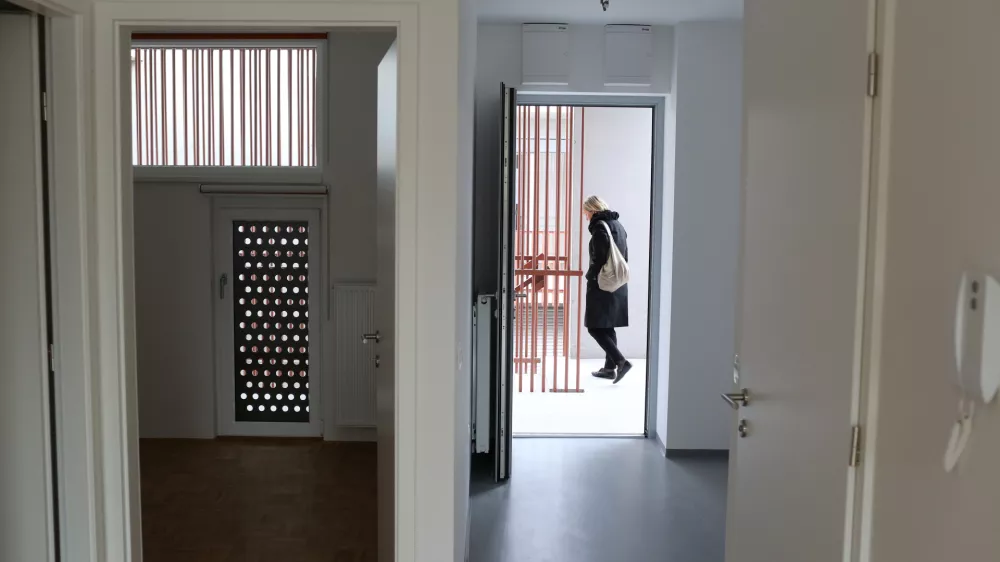 - 19.05.2016 - nova stanovanjska soseska Dolgi most, Ob progi 3 v Ljubljani - neprofitna stanovanja Javnega stanovanjskega sklada Mestne občine Ljubljana (MOL) - nepremičnine//FOTO: Bojan Velikonja