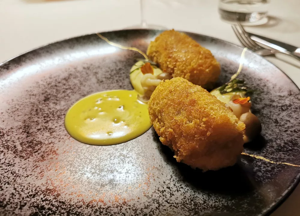 Zagreb&scaron;ki zrezek, Dubravkin put Zagreb