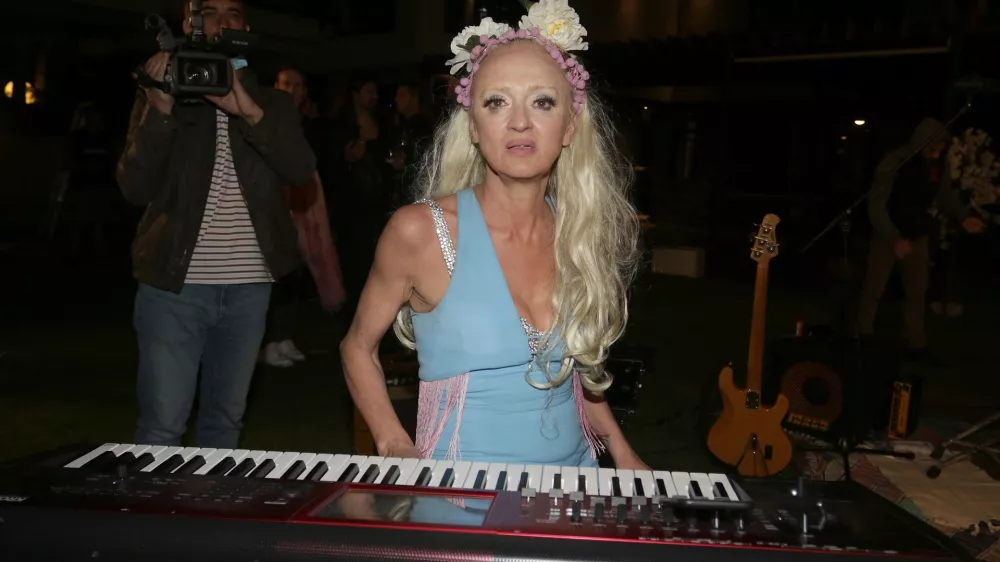 Bebi Dol naj bi v zadnjem času za&scaron;la tudi v finančne težave. F Pixsell