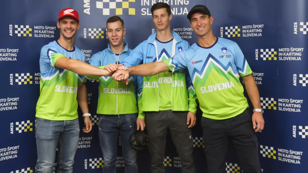 - Tim Gajser, MXGP,- Jaka Peklaj MX2,- Jan Pancar, motokros MX,- Sa&scaron;o Kragelj, selektor,- 19.09.2024. - Tiskovna konferenca slovenske reprezentance za Pokal narodov v motokrosu.//FOTO. Bojan Velikonja
