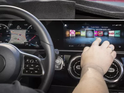 mercedes sistem mbux