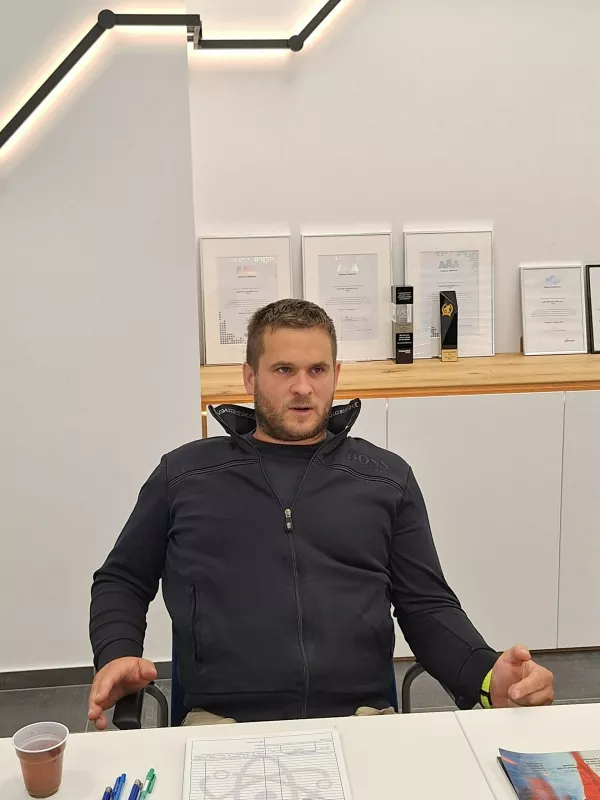 Elektro Ugov&scaron;ek