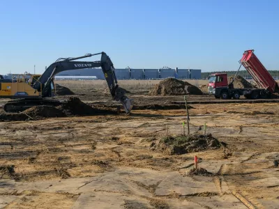 04 April 2025, Brandenburg, Gr&uuml;nheide: View of the expansion of the northern site at the Tesla Gigafactory Berlin-Brandenburg. The Tesla e-car plant in Gr&uuml;nheide, east of Berlin, was opened on March 22, 2022. Photo: Patrick Pleul/dpa,Image: 984286332, License: Rights-managed, Restrictions: GERMANY OUT, Model Release: no