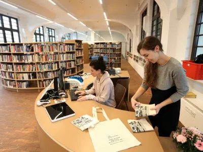 Knjižnica Rog iz mreže Mestne knjižnice Ljubljana (Mol) - 26.10.2023 - otvoritev - Javni zavod Center Rog, kreativno in družabno sredi&scaron;če, Trubarjeva 72, //FOTO: Tomaž Skale / Foto: Tomaž Skale