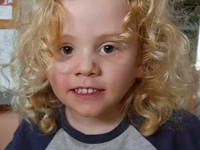 August "Gus" Lamont pogre&scaron;an