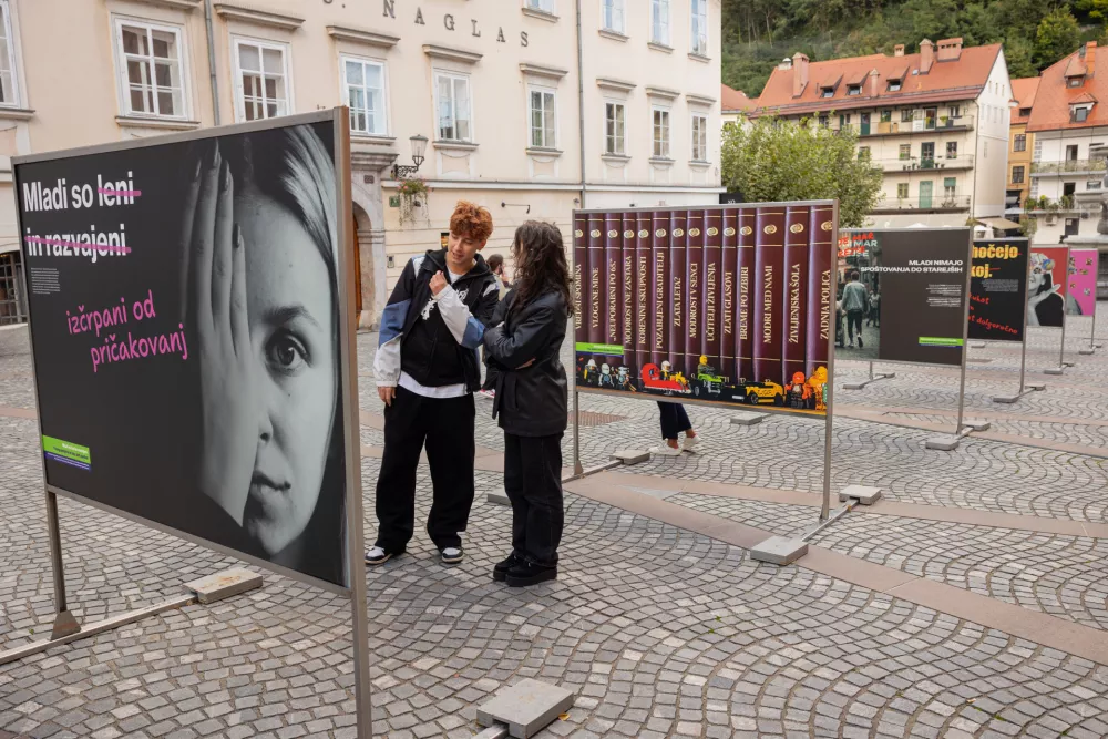 Ko padejo maske: razstava, ki vas bo prisilila v razmislek o starosti