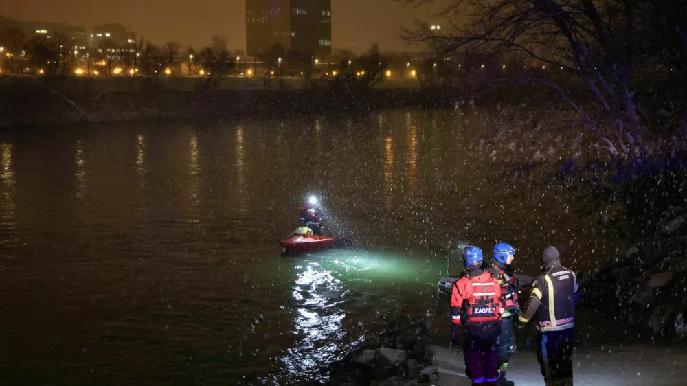 iskanje deklice v Savi na Hrva&scaron;kem