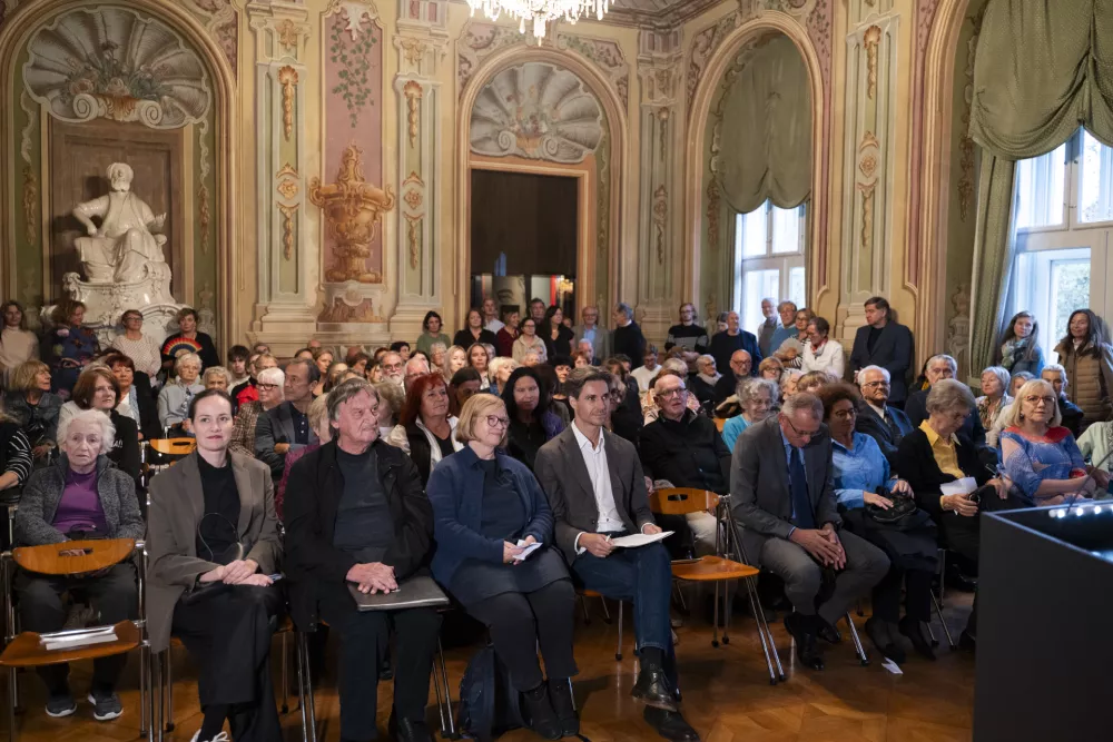 Milo&scaron;čina je za ljudi v stiski žaljiva
