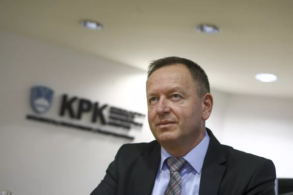 - 28.11.2023 - Predsednik Komisije za preprečevanje korupcije KPK dr. Robert &Scaron;umi //FOTO: Luka Cjuha