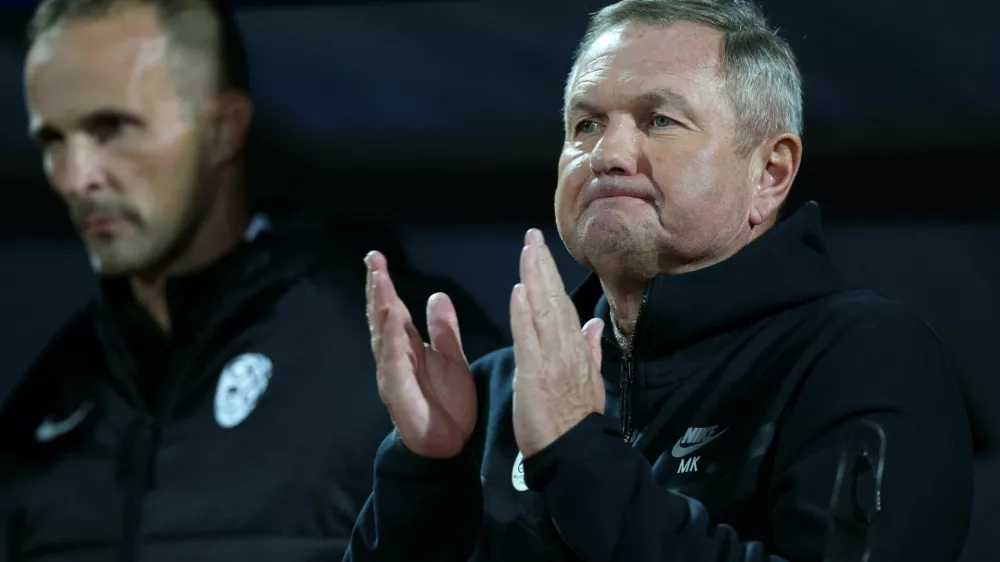 Soccer Football - FIFA World Cup - UEFA Qualifiers - Group B - Kosovo v Slovenia - Fadil Vokrri Stadium, Pristina, Kosovo - October 10, 2025 Slovenia coach Matjaz Kek before the match REUTERS/Valdrin Xhemaj