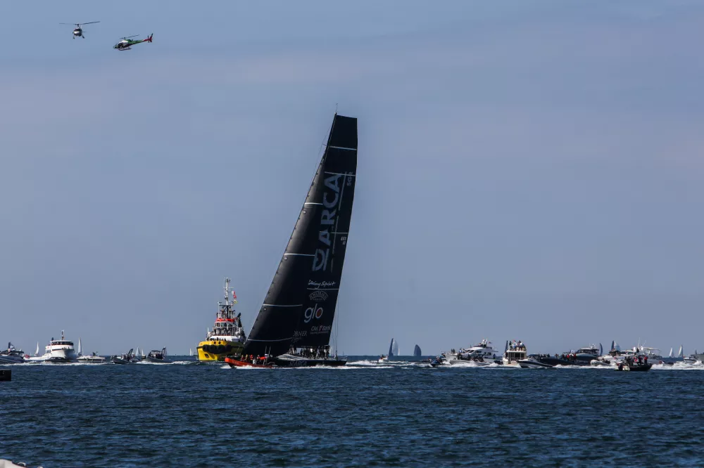 - Jadrnica Arca, 1. mesto, skiper Furio Benussi- 12.10.2025. - 57. Barcolana, največja jadralna regata na svetu, ki poteka v Trža&scaron;kem zalivu.//FOTO: Bojan Velikonja