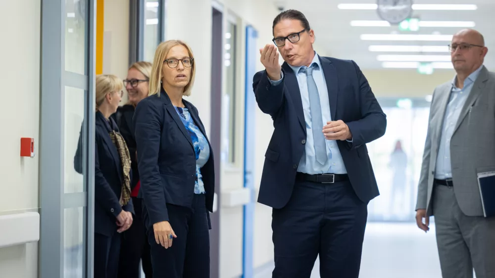 Nekateri zaposleni bi lahko dobili le 160 evrov