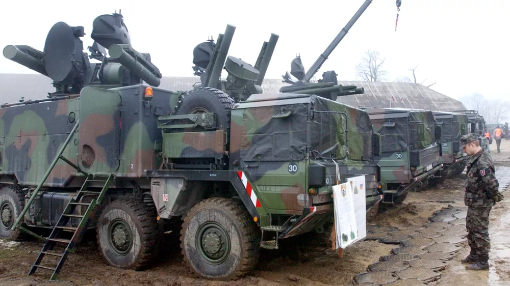 Slovenska vojska, vojaki Poček, Roland - protiletalski raketni sistem