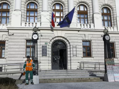 - 24.11.2023 &ndash;  sodi&scaron;če - simbolična fotografija - sodna palača - pravosodje //FOTO: Luka Cjuha / Foto: Luka Cjuha