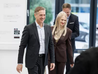 Murska Sobota, Pokrajinski arhiv Maribor - enota za Prekmurje.Regijski obisk vlade v Pomurju.Prihod predsednika vlade Roberta Goloba.