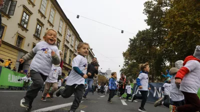 18.10.2025 - Ljubljanski maraton 2025 - tek - teka&scaron;ka prireditevFoto: Luka Cjuha