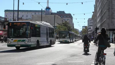 3.10.2025 - Gneča, zastoj, promet, Lpp avtobusi zastoj, Dunajska cesta, Slovenska cesta Foto Luka Cjuha