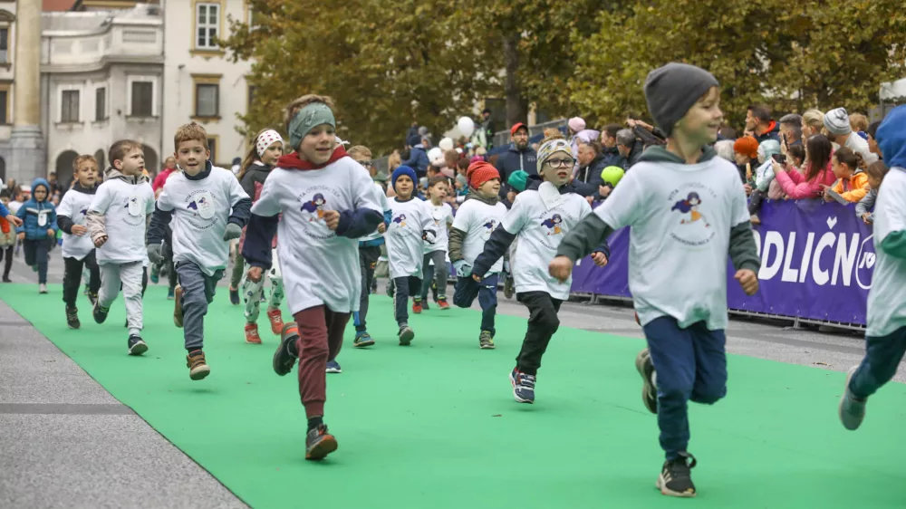 18.10.2025 - Ljubljanski maraton 2025 - tek - teka&scaron;ka prireditevFoto: Luka Cjuha