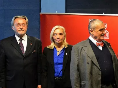 Že doslej je bila Dodikova tesna sodelavka.