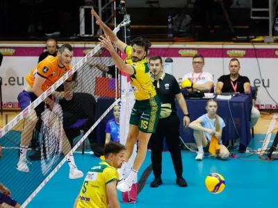 Tonček &Scaron;tern, ACH Volley