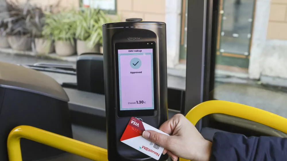 Tožba zaradi zavrnitve referenduma