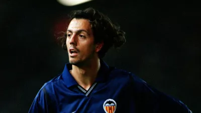 Zlatko Zahović v dresu zvezdniške Valencie / Foto: Getty Images