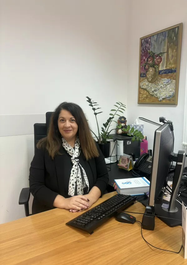 Adisa Mujčinović, pomočnica direktorja&nbsp;Centra za socialno delo Zasavje - enota Zagorje ob Savi / Foto: Osebni Arhiv 