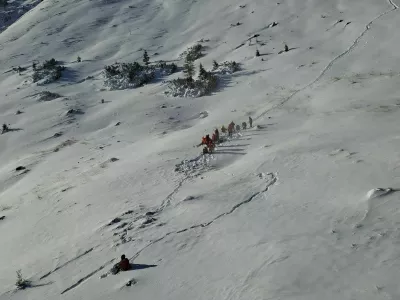 Gorsko re&scaron;evanje na Toscu, trije umrli v plazu