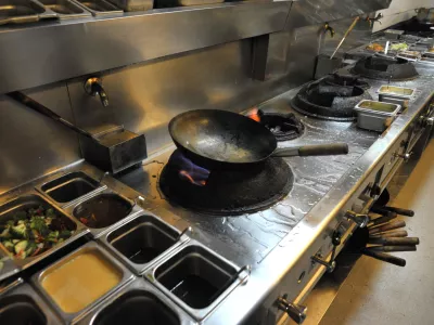 - ilustrativna fotografijakuhinja, kuhinjska oprema, vokAzijska in tajska "fusion" restavracija DA BUDA, &Scaron;ubičeva 1A v Ljubljani -  //FOTO: Tomaž Zajel&scaron;nik