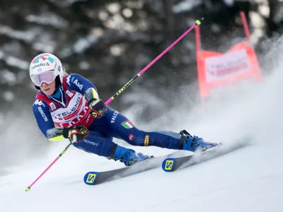 17 January 2021, Slovenia, Kranjska Gora: Italy's Marta Bassino competes in the Women's Giant Slalom race at the FIS Alpine Skiing World Cup in Kranjska Gora. Photo: Martin Baumann/TASR/dpa