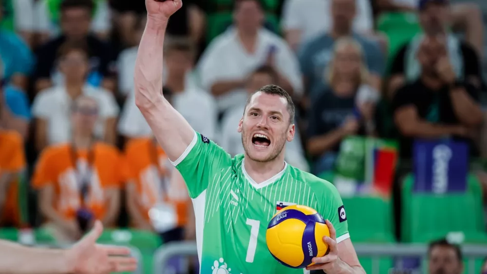 Tonček &Scaron;tern odbojka