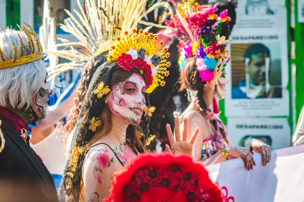 Mexico city, Mexico november 04 2023 Calavera Catrina saluting at Day of the Dead parade in Mexico City on Day of the Dead