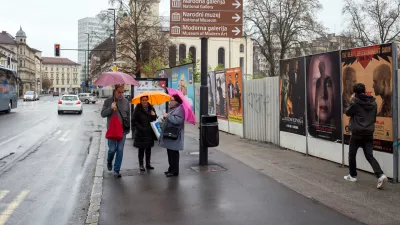 - 21.11.2016 - Gosposvetska cesta v Ljubljani - reklamni pano - plakatiranje - //FOTO: Matjaž Ru&scaron;t