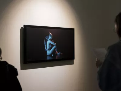 Konec sporočila: ko umetnost izgubi signal