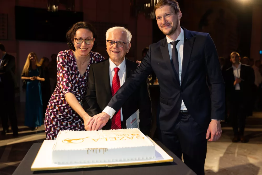 DOCENTRIC - Ana Gligorijević, KLS LJUBNO - Mirko Stra&scaron;ek, MEBOR - Simon Mesec (Foto: Adrian Pregelj)