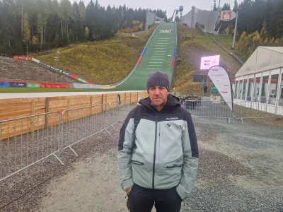 Robert Meglič je bil dodana vrednost tekmovalne žirije v Klingenthalu.