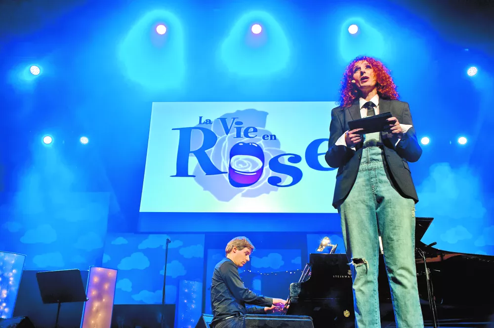 Vita MavričLa Vie En Rose 2013 - večer &scaron;ansonov in popevk posvečen 80. letnici Jureta Robežnika  //FOTO: Tomaž Zajel&scaron;nik 