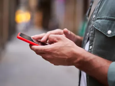 Za zdaj prislu&scaron;kovanje ne bo obvezno. / Foto: iStock