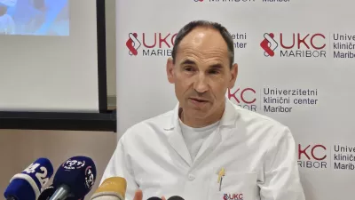 Maribor, UKC Maribor.Novinarska konferenca UKC Maribor ob prvi vstavitvi novega pametnega sistema polzevega vsadka v Sloveniji.Otorinolaringolog Janez Rebol.