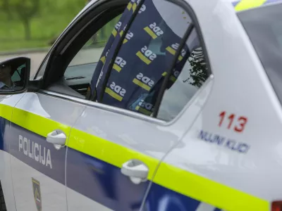 - simbolična fotografija - policija, policist, SDS   - 20.05.2017 - 11. Kongres Slovenske demokratske stranke (SDS) v Mariboru -  //FOTO: Jaka Gasar