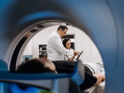 Pri vse več mlaj&scaron;ih odraslih odkrijejo raka. / Foto: Vladislav Stepanov