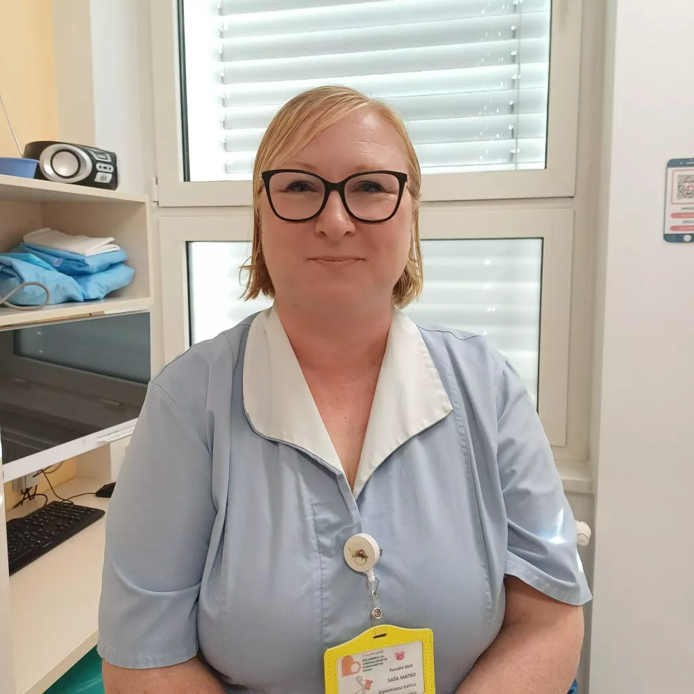 Sedem desetletij kranjske porodni&scaron;nice